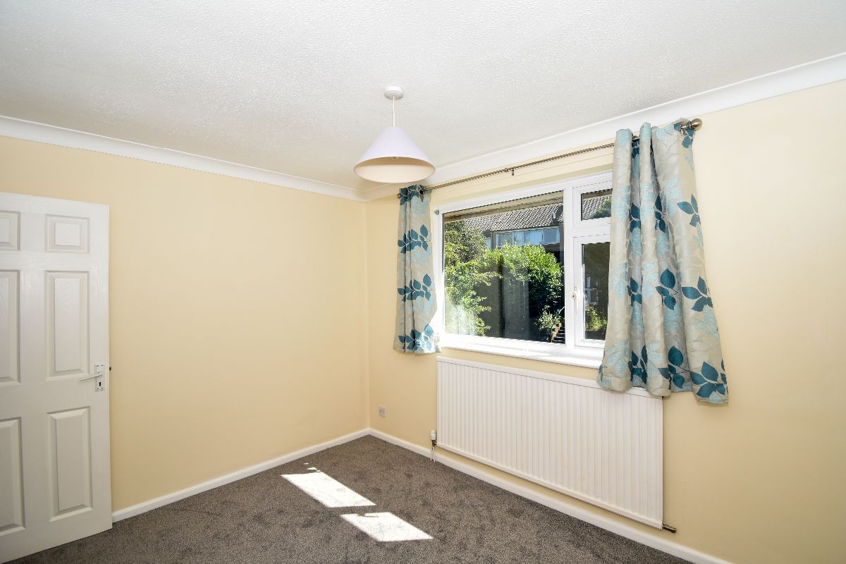 4 bed detached house to rent in Fowlers Road, Salisbury  - Property Image 8