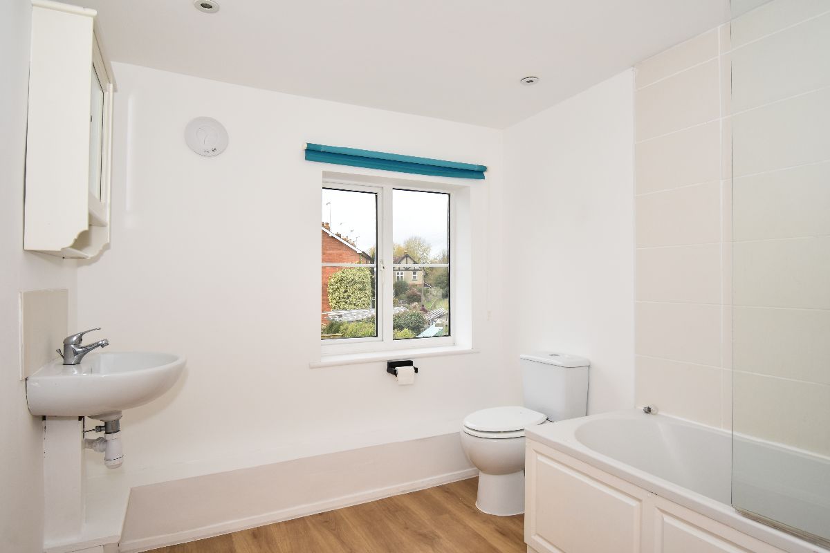 2 bed terraced house to rent in North Street, Wilton 14