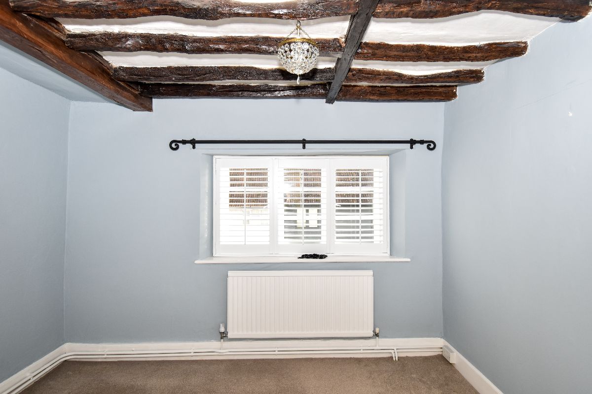 2 bed cottage to rent in 24 South Street, Wilton 7