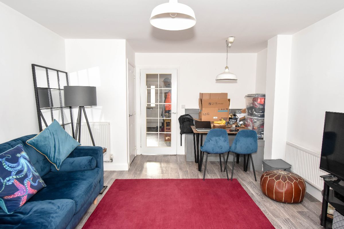 2 bed semi-detached house to rent in Saunders Avenue, Bishopdown, Salisbury  - Property Image 6