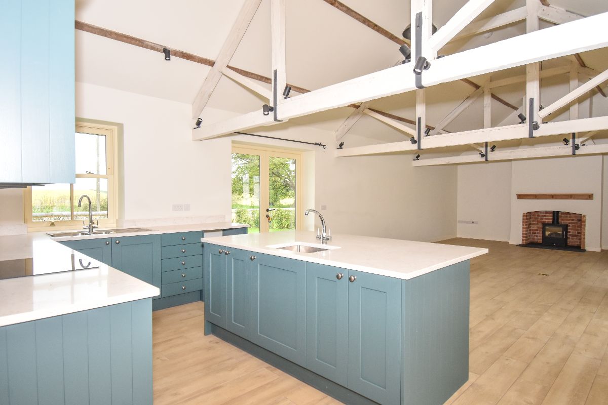 3 bed character property to rent in The Dovecote,  Rookhaye Farm 7