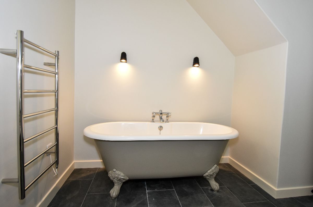 3 bed character property to rent in The Dovecote,  Rookhaye Farm  - Property Image 12