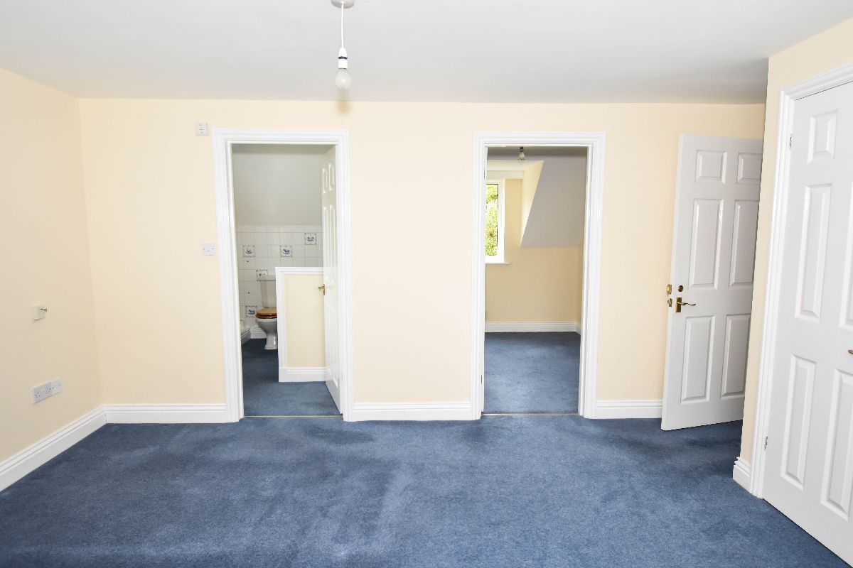 3 bed detached house to rent in Overstream, Teffont 18