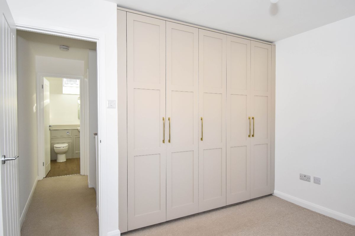 2 bed terraced house to rent in Kings Gate, Wilton  - Property Image 9