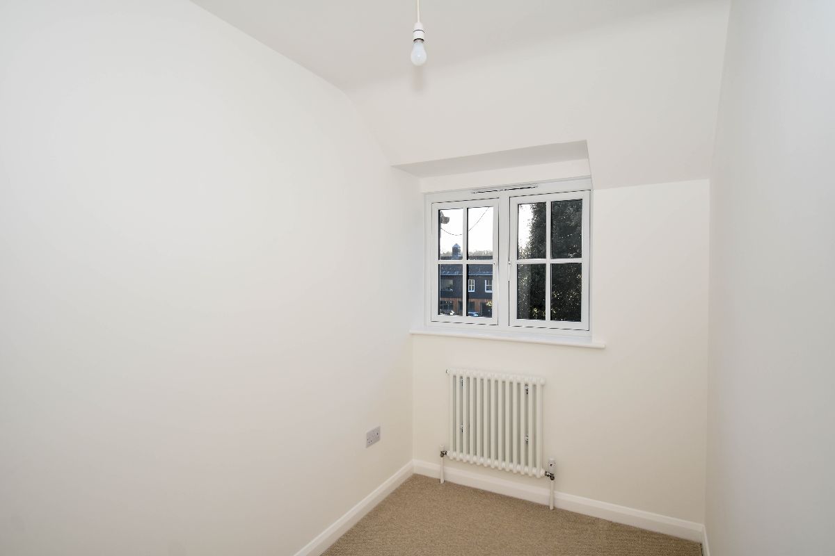2 bed terraced house to rent in Kings Gate, Wilton  - Property Image 11