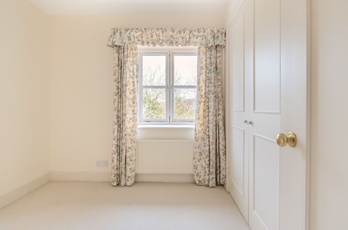 4 bed character property to rent in Manor Farm Cottage, Bowerchalke  - Property Image 19