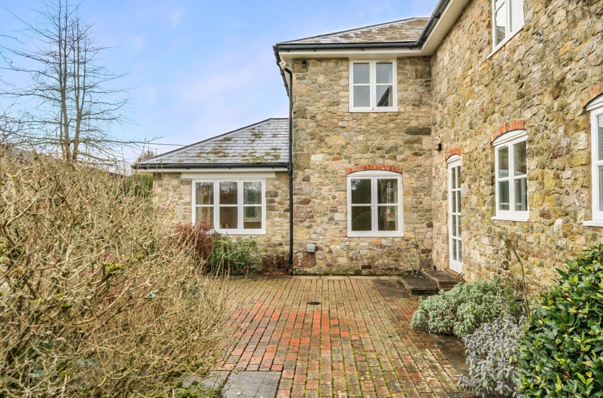 4 bed character property to rent in Manor Farm Cottage, Bowerchalke 20