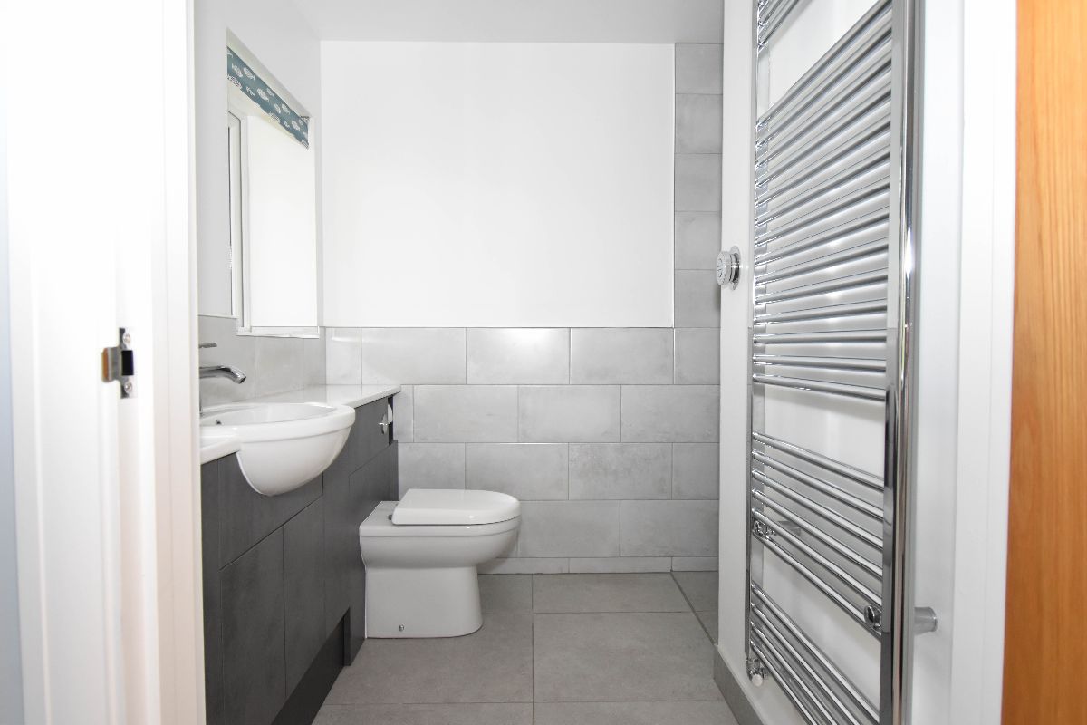 3 bed character property to rent in Cross Stone, Homington Road, Coombe Bissett, Salisbury 7