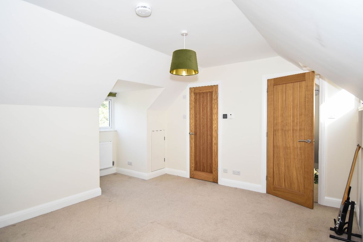 3 bed character property to rent in Cross Stone, Homington Road, Coombe Bissett, Salisbury 12