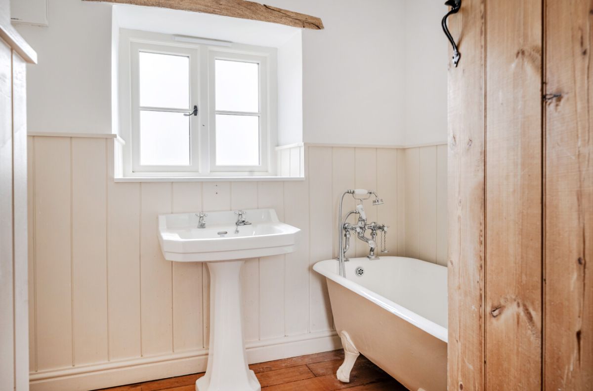 4 bed detached house to rent in Badger Cottage, Swallowcliffe, Salisbury  - Property Image 22