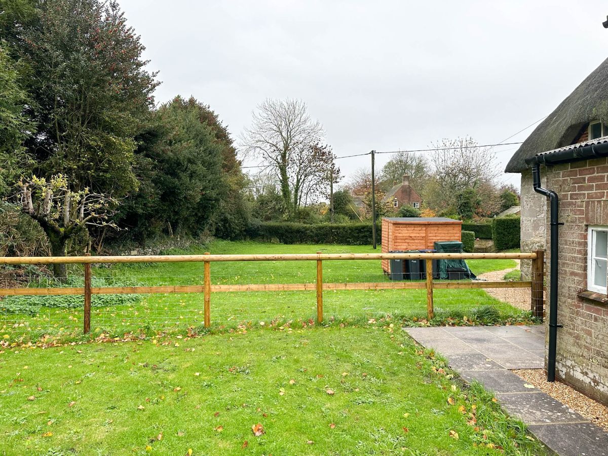 3 bed character property to rent in Cloughs, Bowerchalke  - Property Image 22