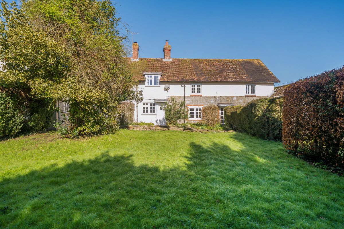 4 bed detached house to rent in Holly Tree Cottage, Bowerchalke 21