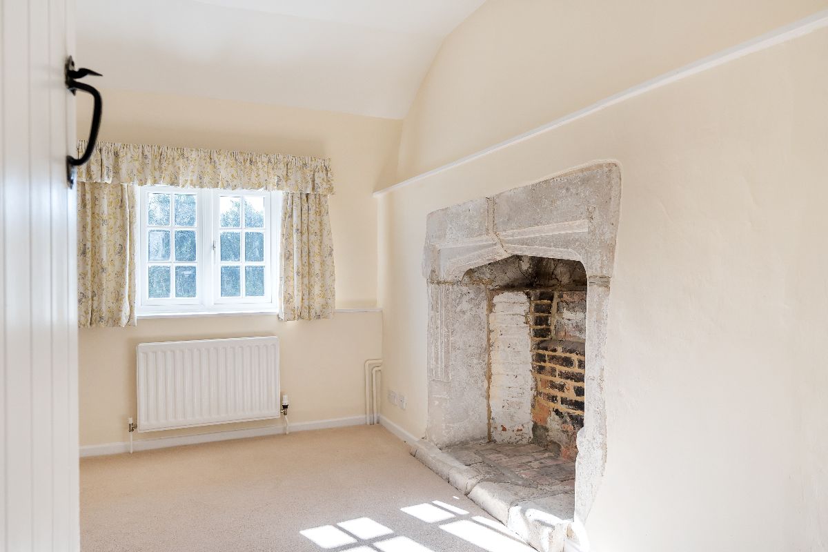 4 bed detached house to rent in Holly Tree Cottage, Bowerchalke 13