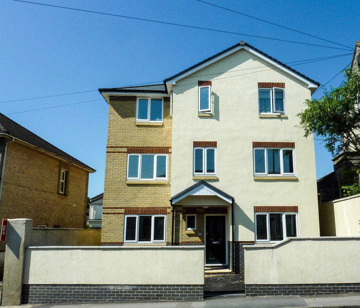 1 bed flat to rent in Flat 3, 63 Devizes Road  - Property Image 1