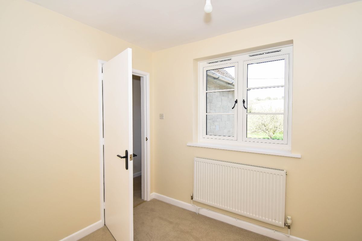 4 bed cottage to rent in Manor Farm Cottages, Teffont 11