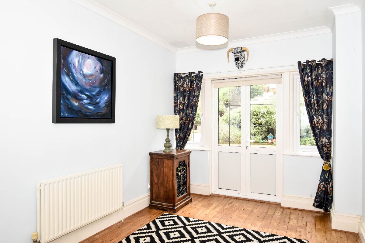 5 bed semi-detached house to rent in Shaftesbury Road, Wilton  - Property Image 11