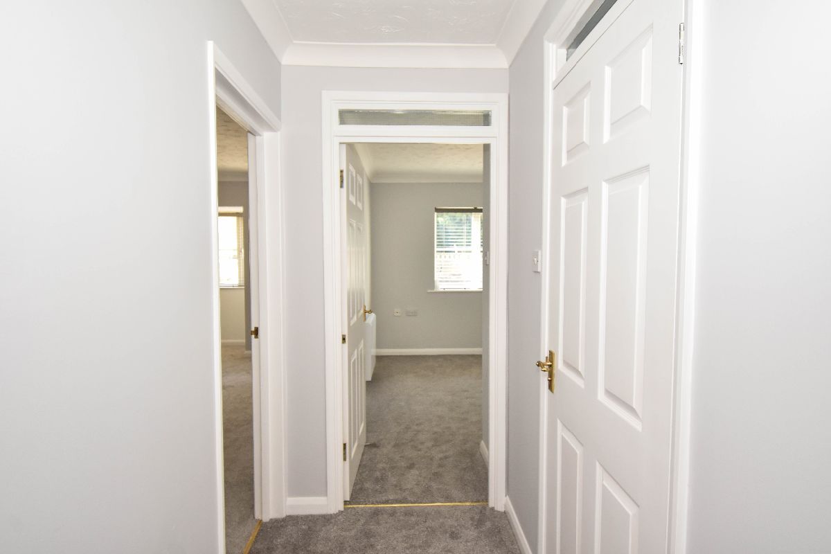 1 bed flat to rent in Pembroke Court, Wilton  - Property Image 3