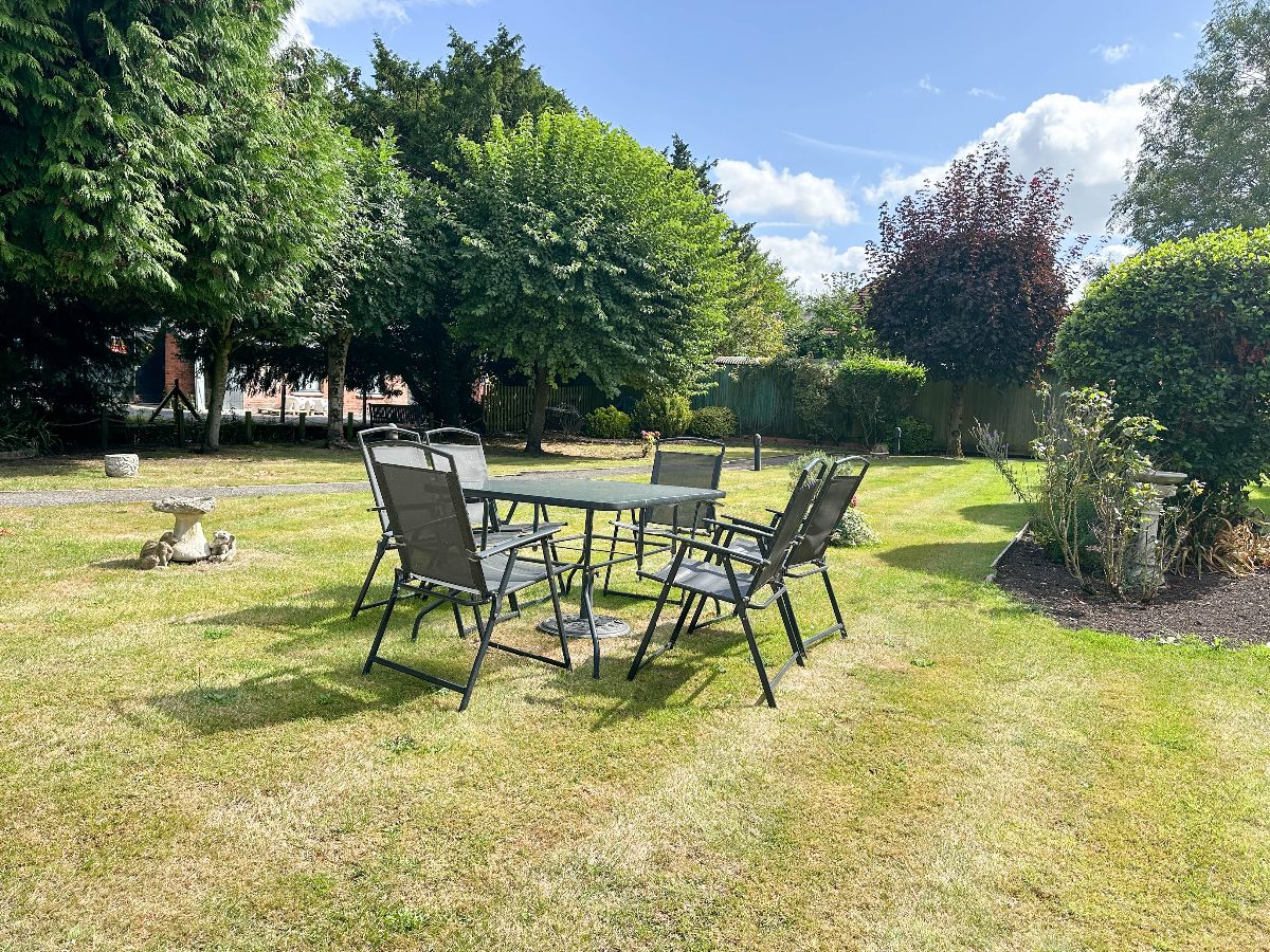 1 bed flat to rent in Pembroke Court, Wilton  - Property Image 13