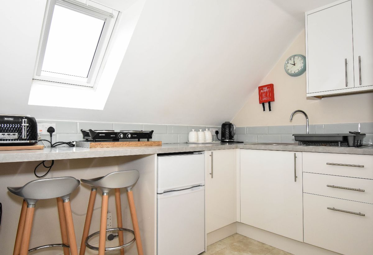 1 bed flat to rent in Field House Annexe, Hurdcott 4