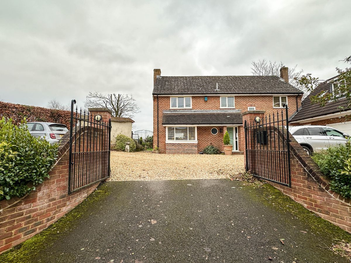 1 bed flat to rent in Field House Annexe, Hurdcott  - Property Image 2