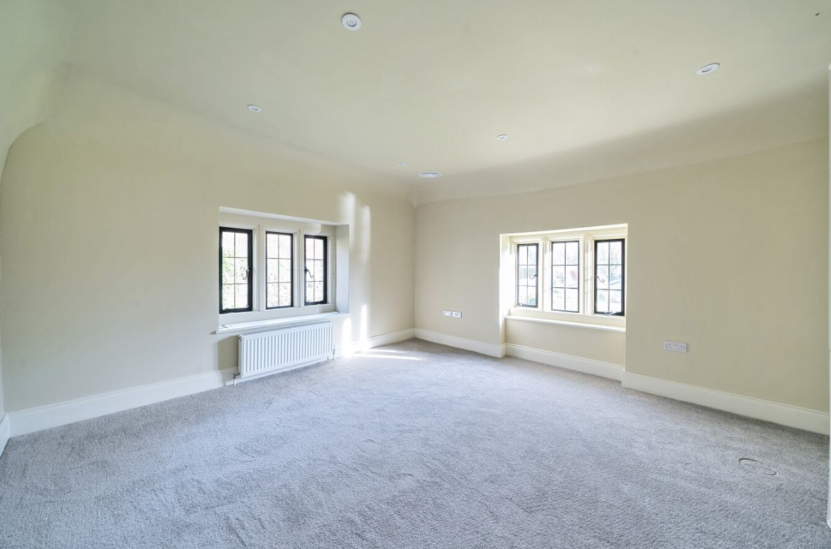 4 bed detached house to rent in The Dower House, Fisherton De La Mere  - Property Image 11