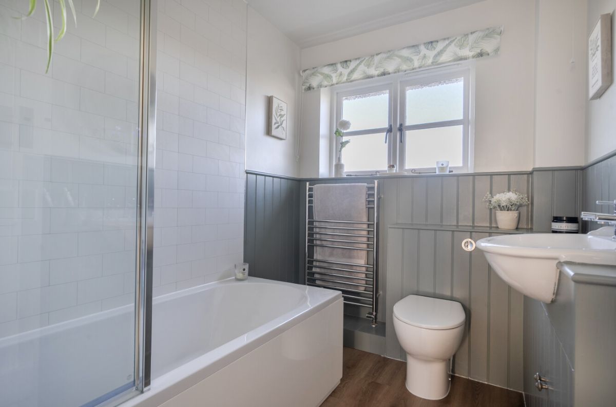 4 bed detached house to rent in The Meadows, Charlton All Saints, Salisbury  - Property Image 25