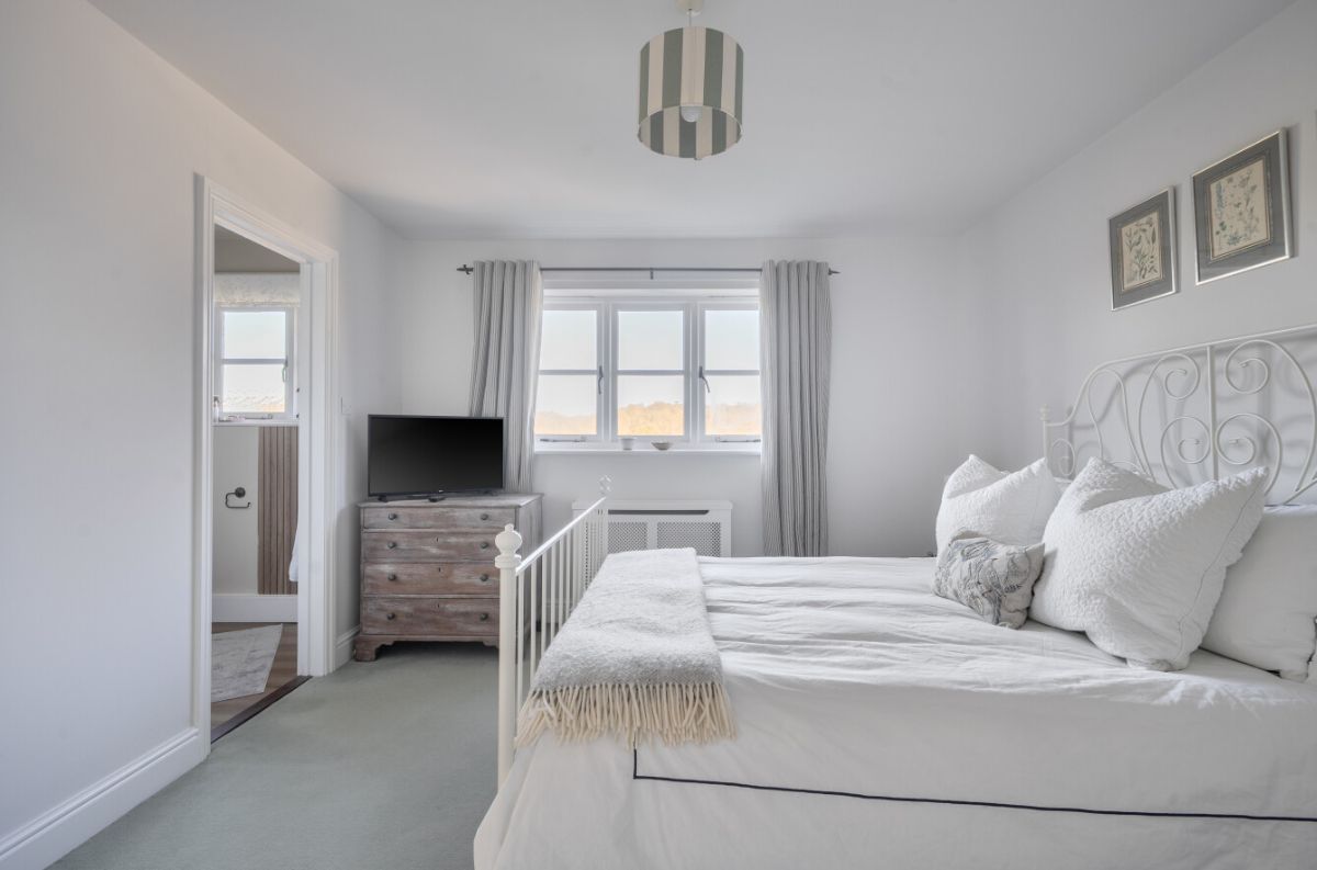 4 bed detached house to rent in The Meadows, Charlton All Saints, Salisbury 28