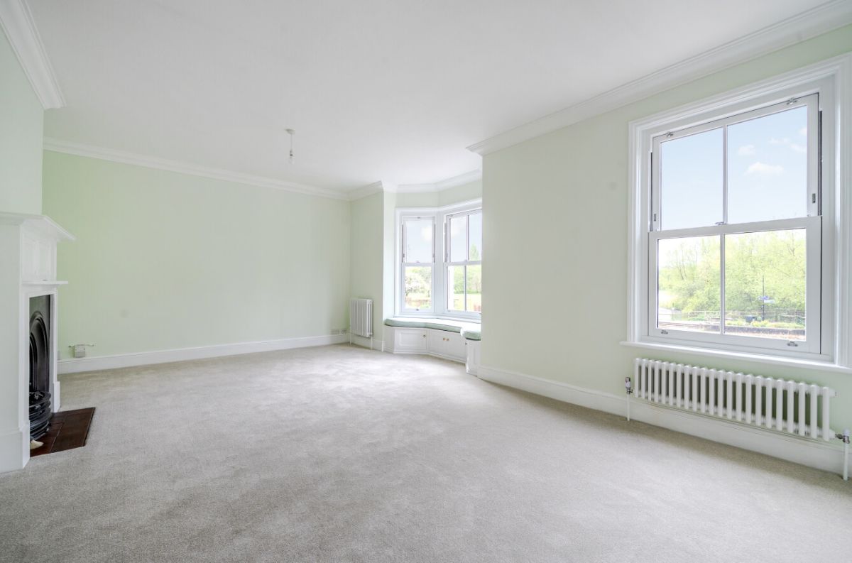 3 bed detached house to rent in Mill Road, Salisbury  - Property Image 16