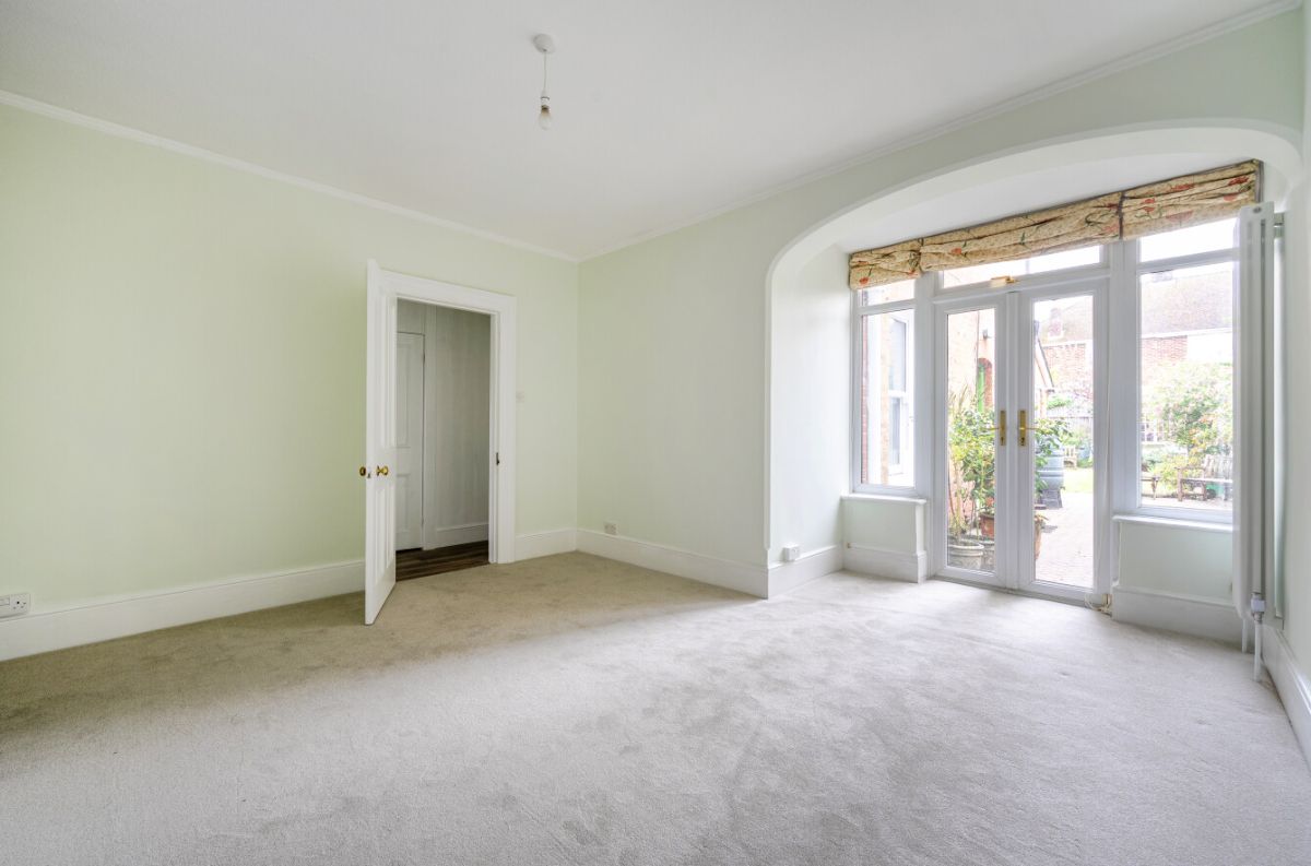 3 bed detached house to rent in Mill Road, Salisbury  - Property Image 5