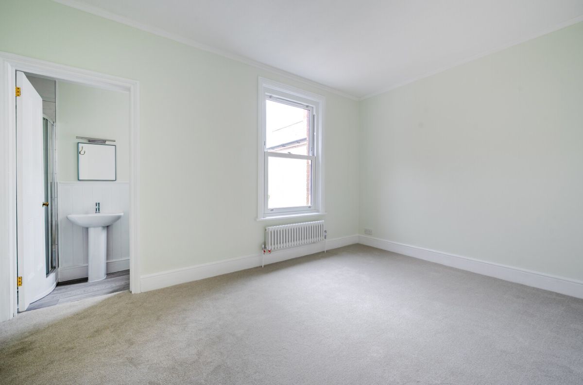 3 bed detached house to rent in Mill Road, Salisbury 19