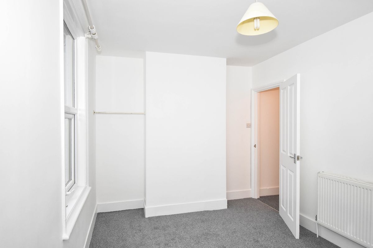 2 bed terraced house to rent in Stratford Road, Salisbury 14