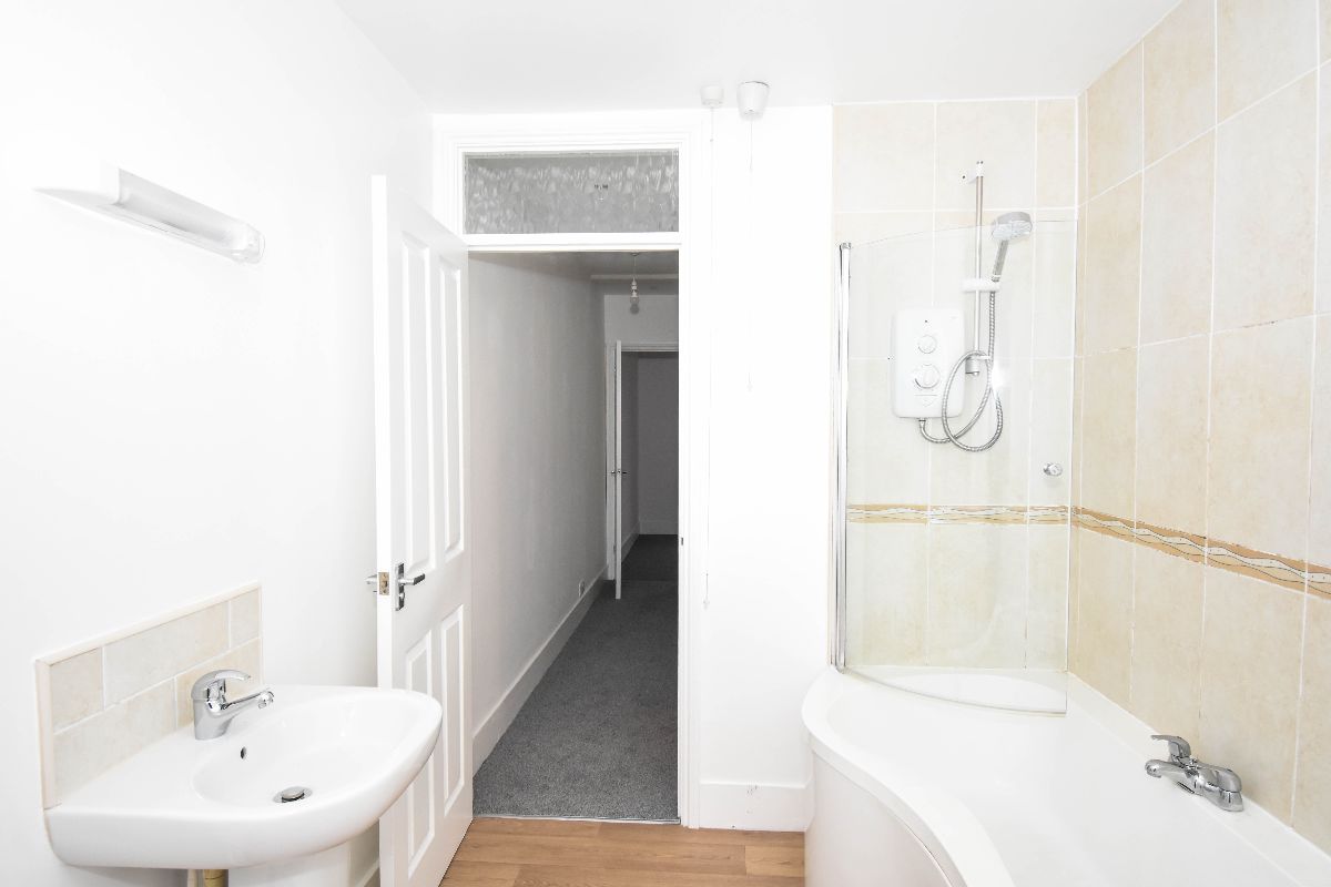 2 bed terraced house to rent in Stratford Road, Salisbury  - Property Image 11