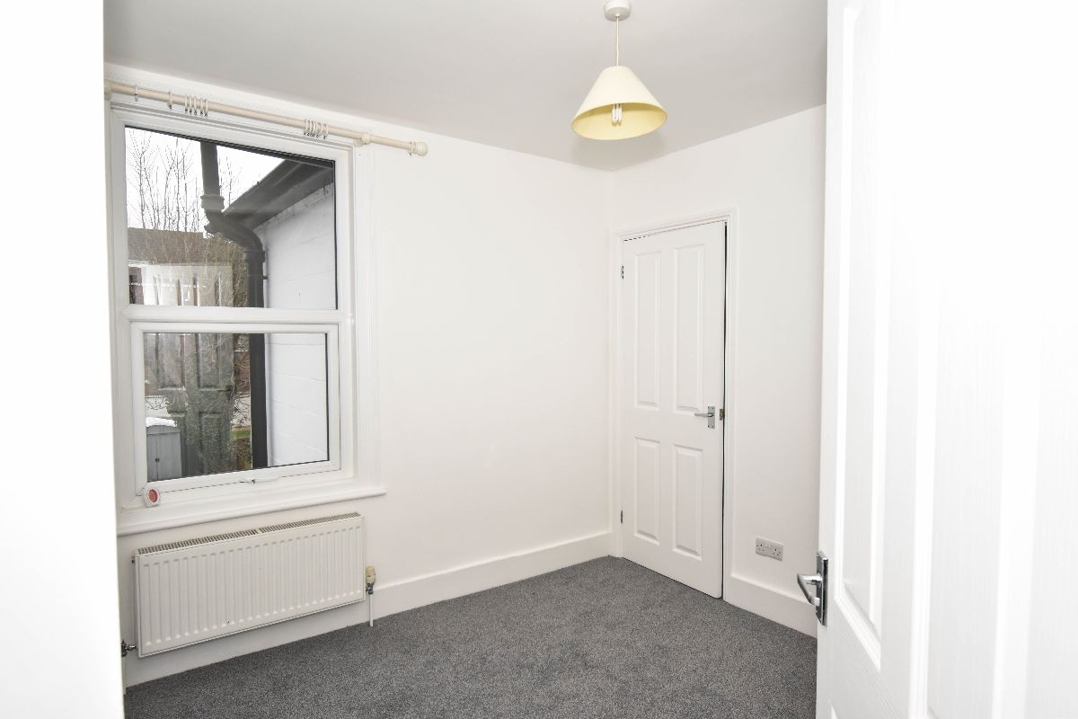 2 bed terraced house to rent in Stratford Road, Salisbury 12