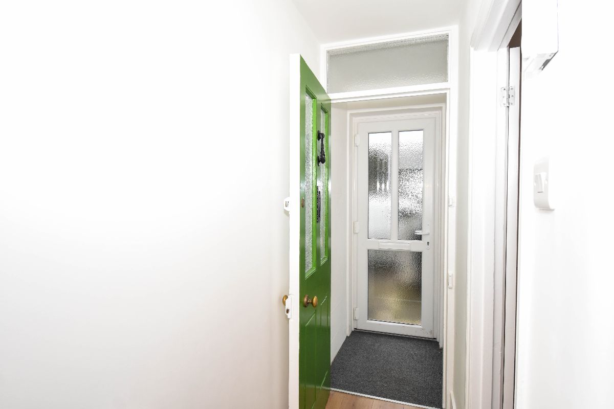 2 bed terraced house to rent in Stratford Road, Salisbury  - Property Image 2