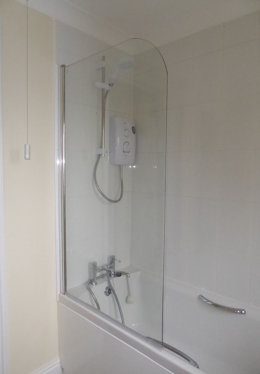 2 bed terraced house to rent in Tanners Field 7