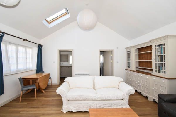 1 bed bungalow to rent in The Malthouse Annexe, Near Tisbury 4
