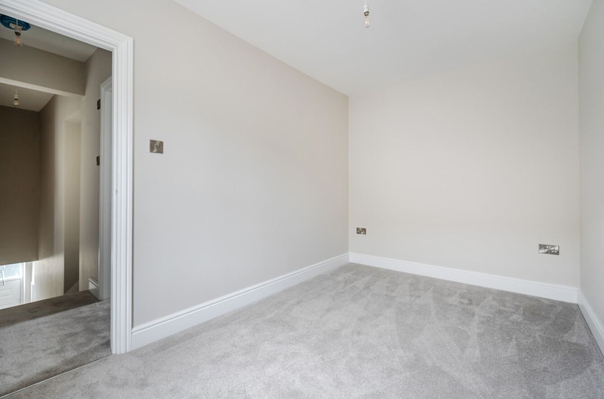 3 bed detached house to rent in Fern House  - Property Image 27