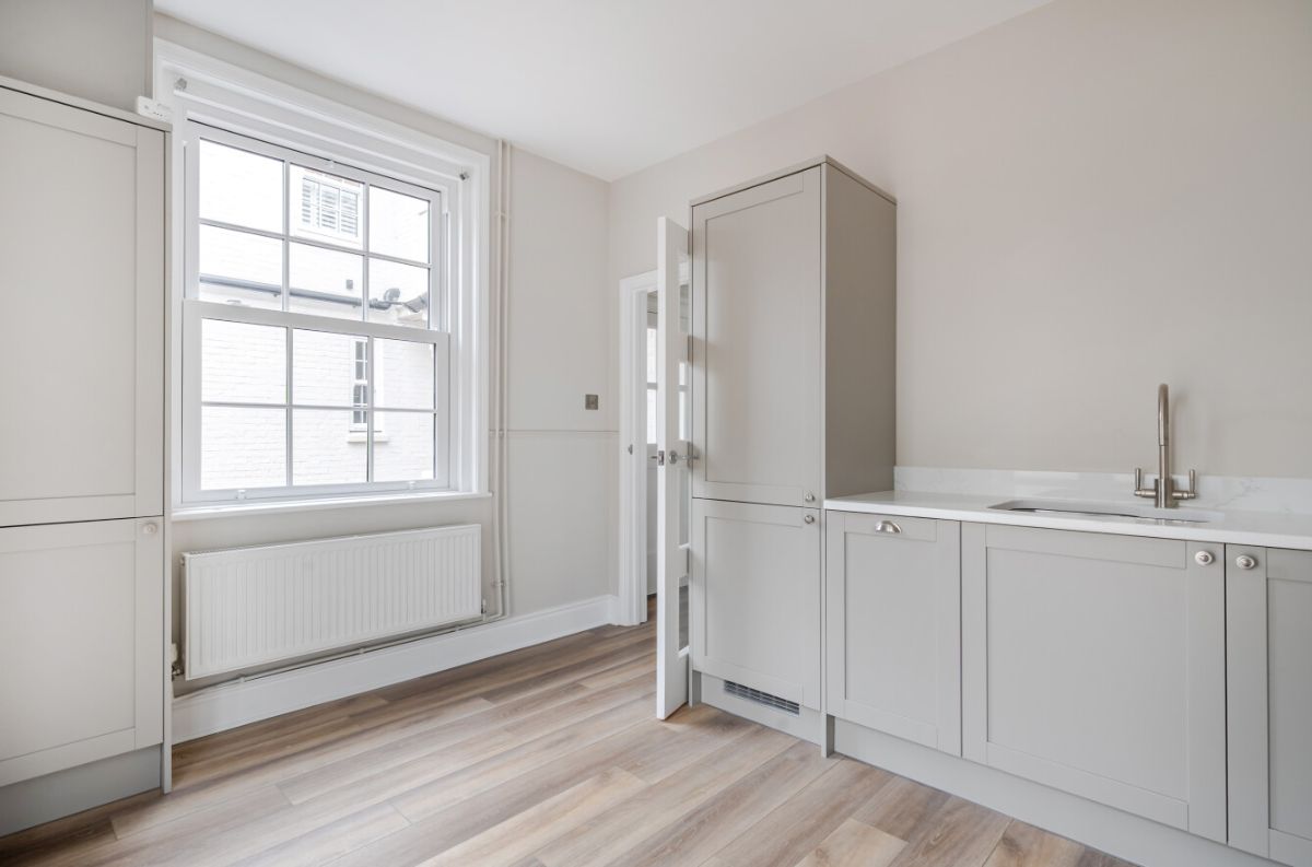 3 bed detached house to rent in Fern House 17