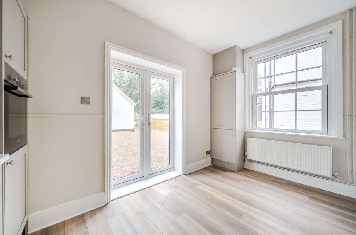 3 bed detached house to rent in Fern House 16