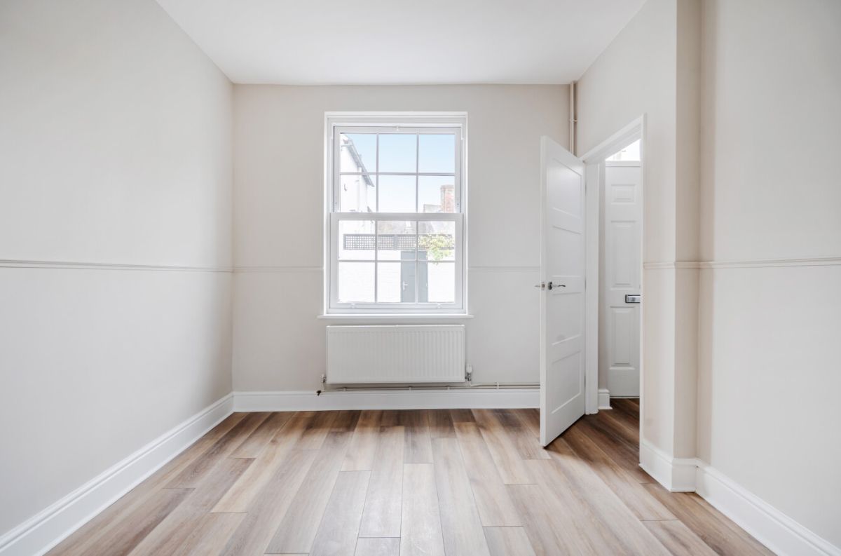 3 bed detached house to rent in Fern House 7