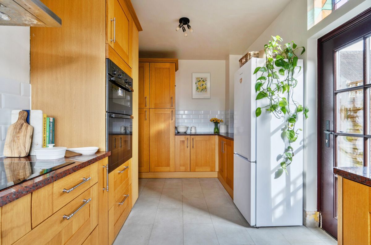 4 bed character property to rent in Old Chapel, West Street, Barford St. Martin, Salisbury  - Property Image 17