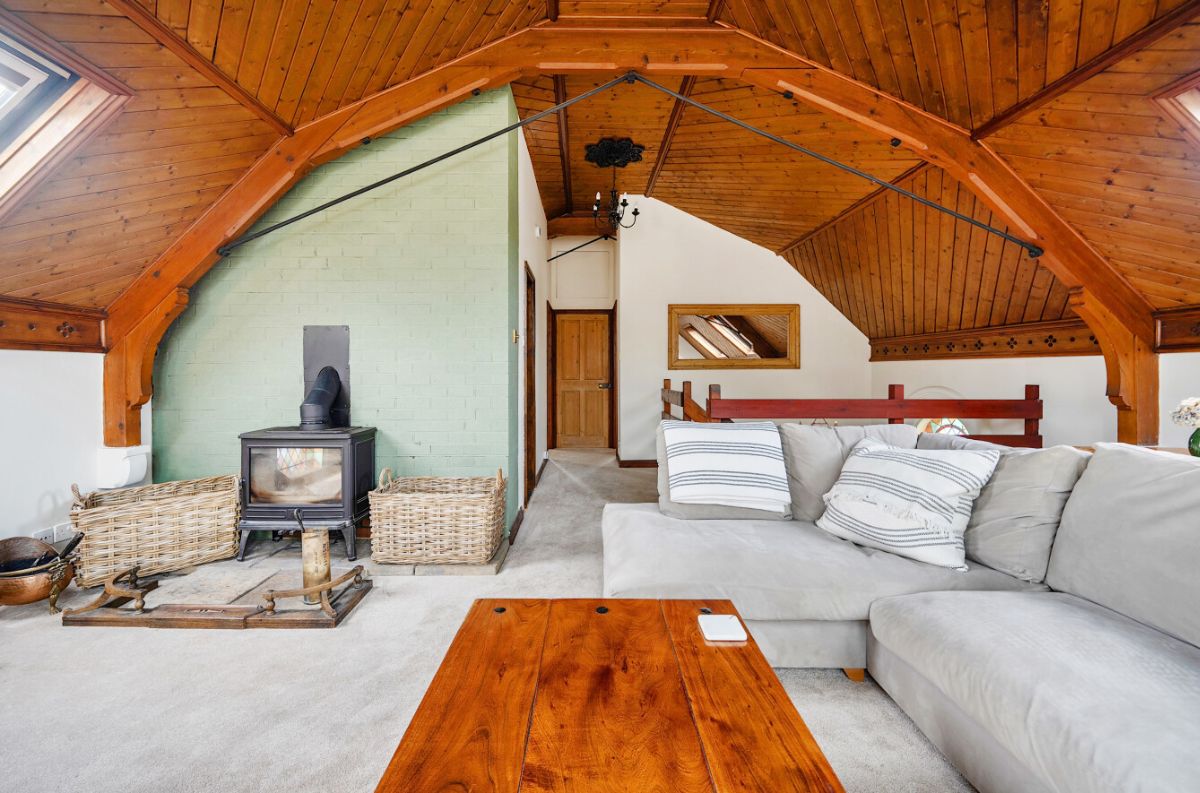 4 bed character property to rent in Old Chapel, West Street, Barford St. Martin, Salisbury 23