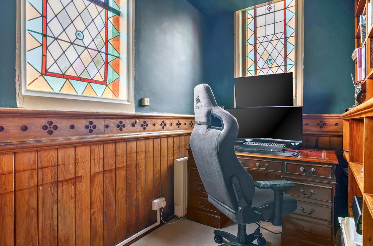 4 bed character property to rent in Old Chapel, West Street, Barford St. Martin, Salisbury  - Property Image 5