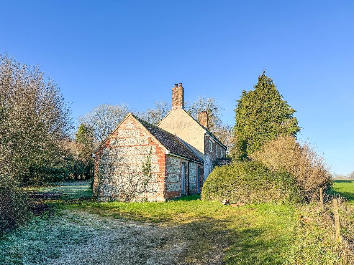 3 bed cottage to rent in Cutlers Cottage, Bowerchalke  - Property Image 2