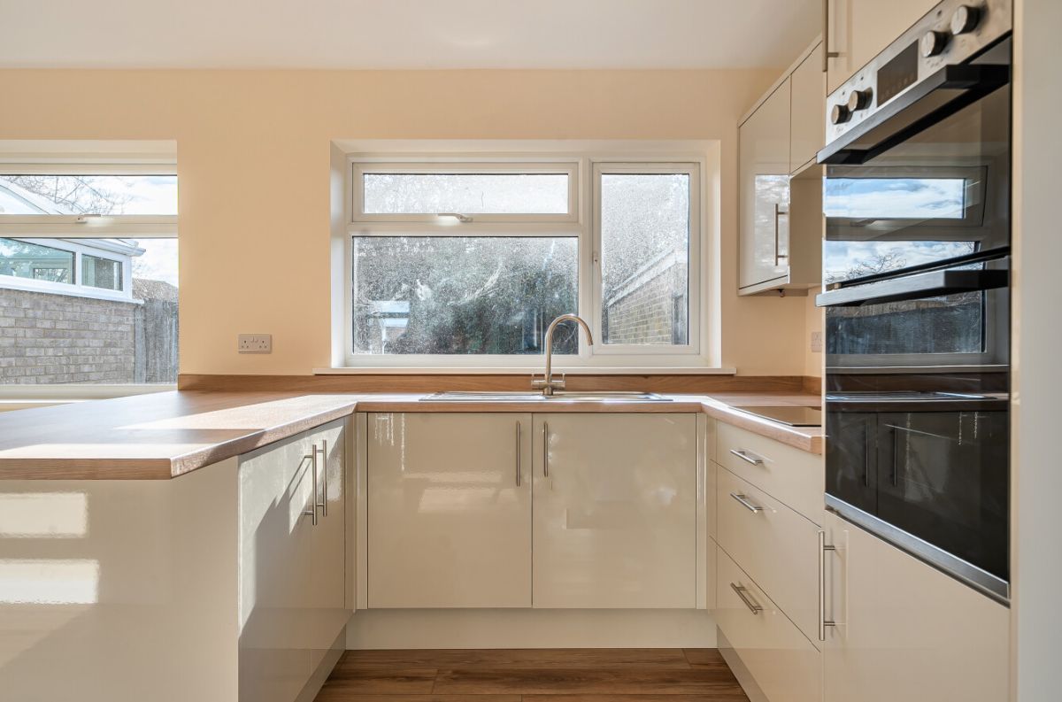 3 bed house to rent in Tennyson Close, Warminster 7