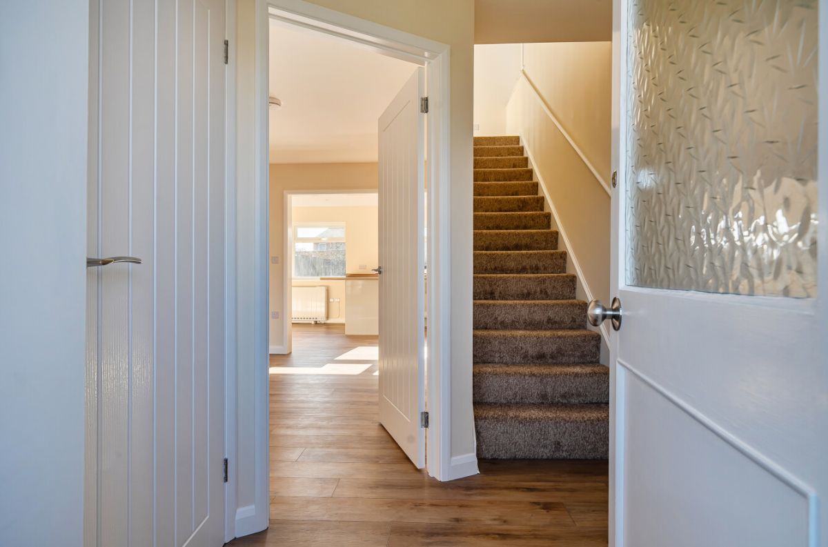 3 bed house to rent in Tennyson Close, Warminster 1