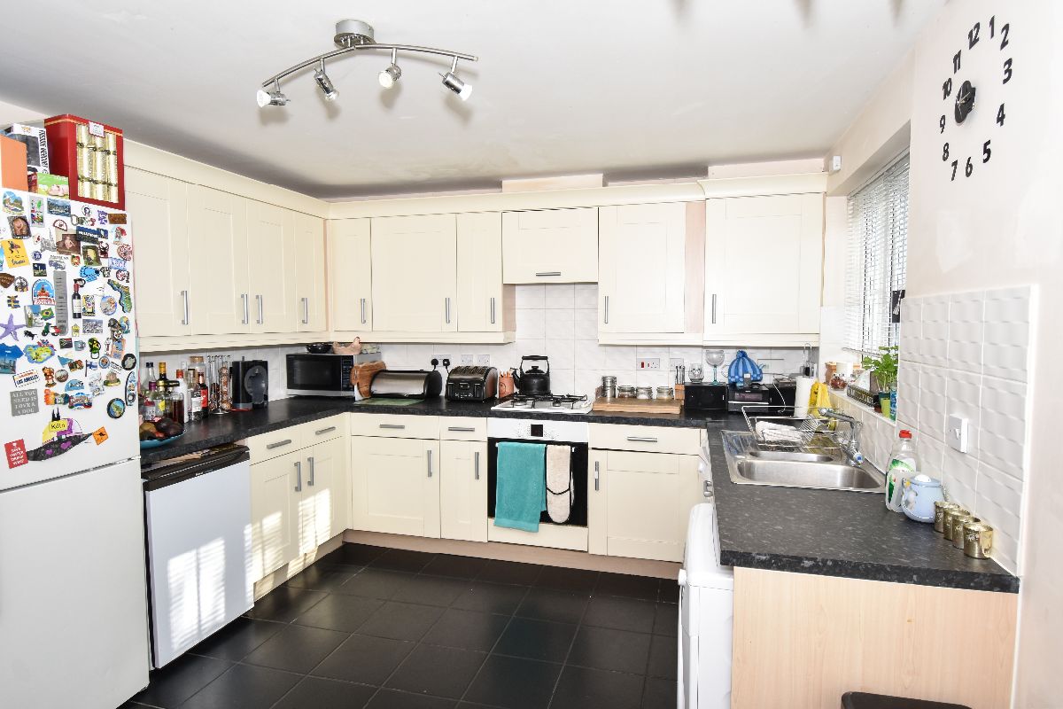 3 bed terraced house to rent in Wellworthy Drive 2
