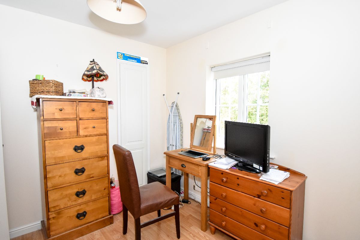 3 bed terraced house to rent in Wellworthy Drive  - Property Image 9