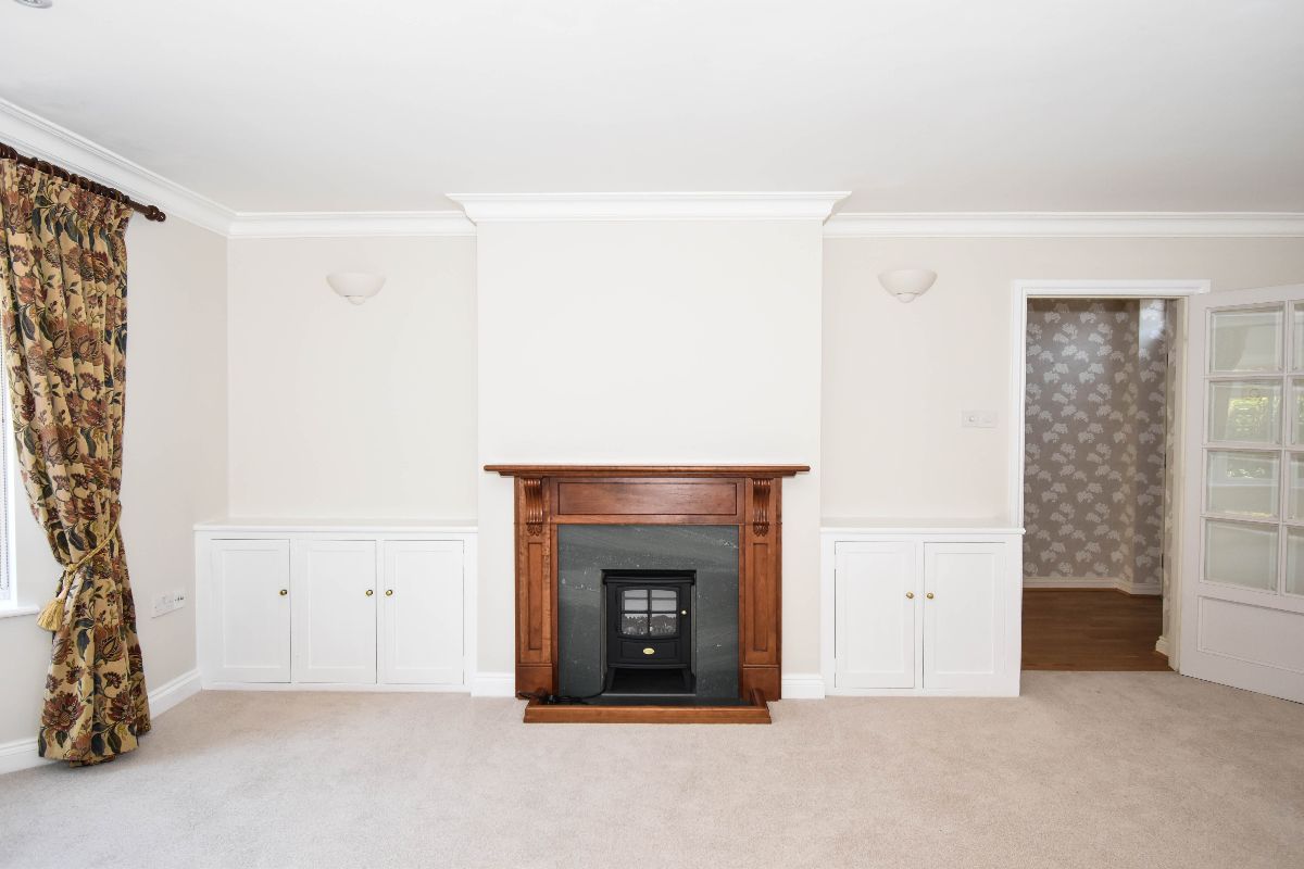 2 bed house to rent in Greens Court, Salisbury 10