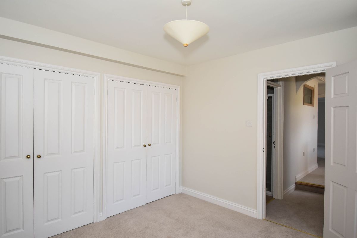 2 bed house to rent in Greens Court, Salisbury  - Property Image 20